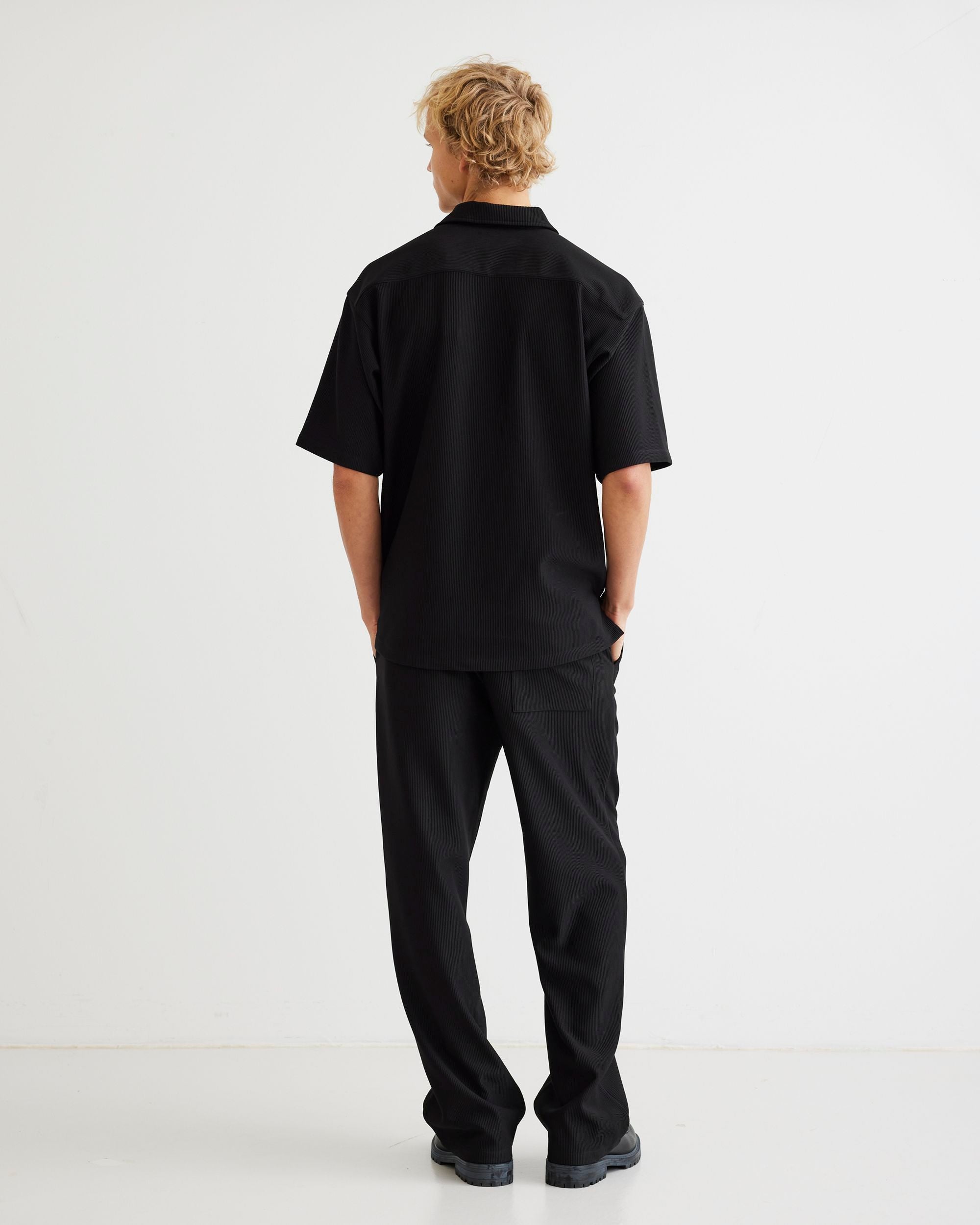 Woodbird WBBanks Plisse Shirt Shirts Black
