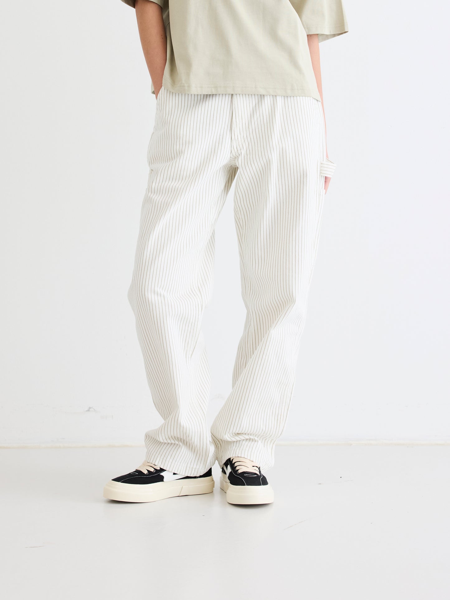 Woodbird Female WBVera Carpenter Pant Pants Off White