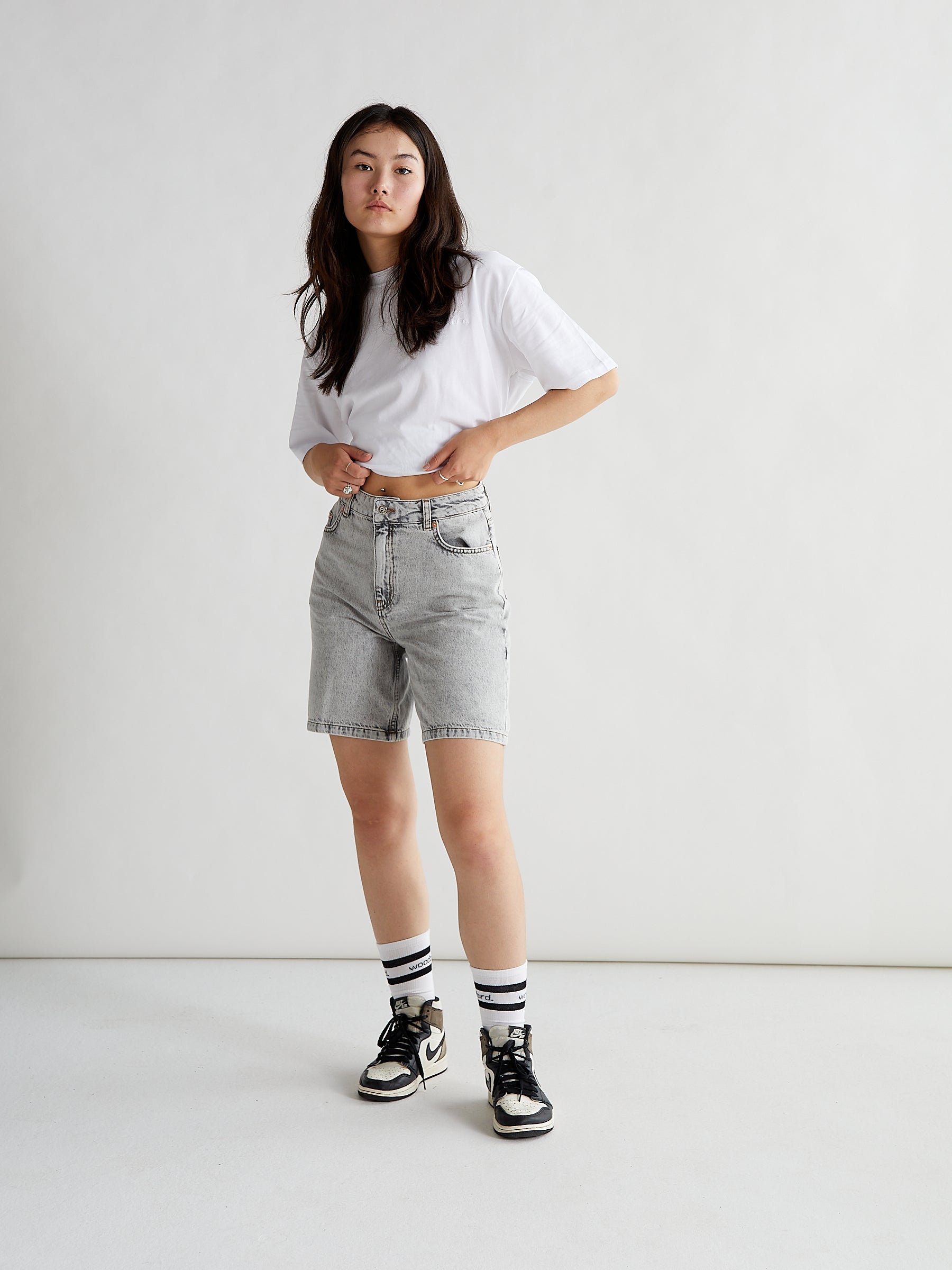 Grey on sale long shorts